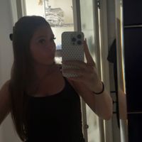 violet profile picture