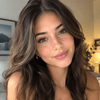 Maria Miles profile picture