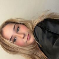 Nicole Leslie profile picture