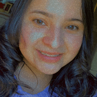 Kenia Flores profile picture