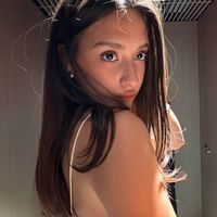 ￴ profile picture