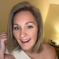 Becca profile picture