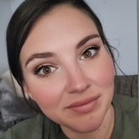 Emily E profile picture