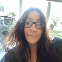 Nina Ronowicz profile picture