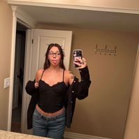 Emily m profile picture