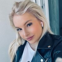 Vanna’s Favorites profile picture
