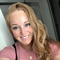 Nicole R profile picture