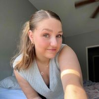 Kirsten Moore profile picture