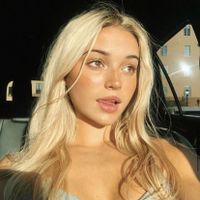 Sarah Jacobs profile picture