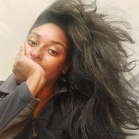 She's Online profile picture