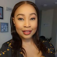 Sandra Chinoingira profile picture