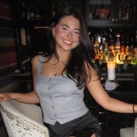 Natasha M profile picture