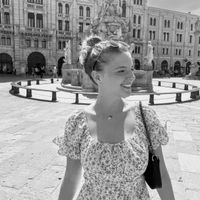 Laura L profile picture