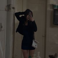 Lilly M profile picture