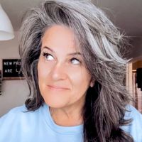 Mia profile picture