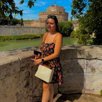 bella magee profile picture