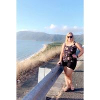 Sharni R profile picture