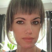 The Charming Beauty Girl profile picture
