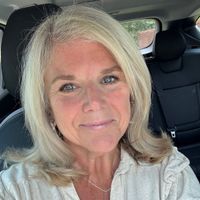 RebekahB24 profile picture