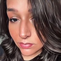 Julie profile picture