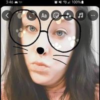 Angela V profile picture