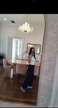Yuni Love profile picture