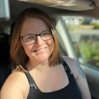Nicole Stratton profile picture