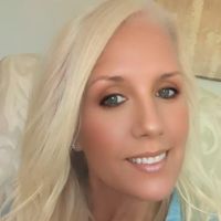 SuzieQ profile picture