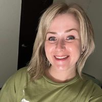 Megan Ward profile picture