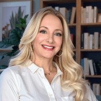 Jen Shugart | Books, Home, Lifestyle profile picture