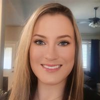 Amber Decker profile picture