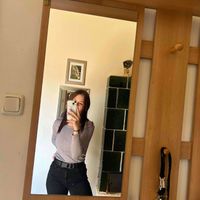 Lorraine21 profile picture