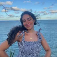 Julia Vittória profile picture