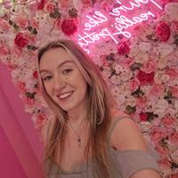 Lindsay Graves profile picture
