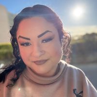 Chrissy T profile picture