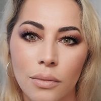 Simona profile picture