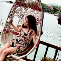 Vicky D profile picture