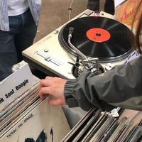 Afrila Dewi profile picture