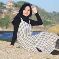Novia Sri wahyuni profile picture