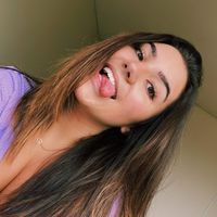 Julia Gonsalves profile picture