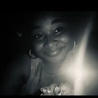 Mirielle Kharis profile picture