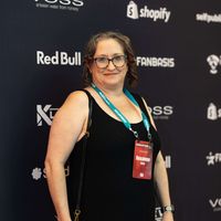 Roxy's Finds profile picture