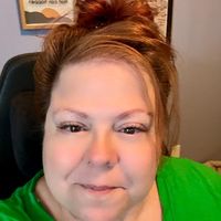 Angi Weiss profile picture