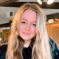 Brecken | Biblical Motherhood Made Easy profile picture