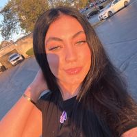 Holly Lindley profile picture
