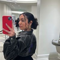Holly Lindley profile picture