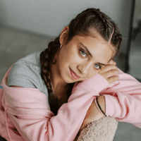 Nina Mason profile picture