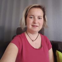 Poppy Rhodes profile picture