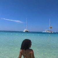 Anisah D profile picture