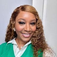 Tina profile picture